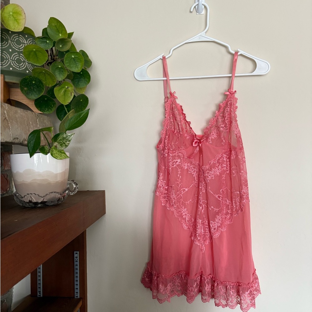 Sexy nightwear 💕Pink Lace Chemise
